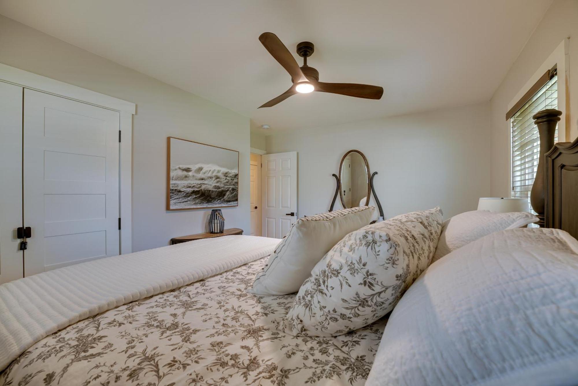 Walk To Beach Lake Michigan Getaway! Muskegon Bagian luar foto